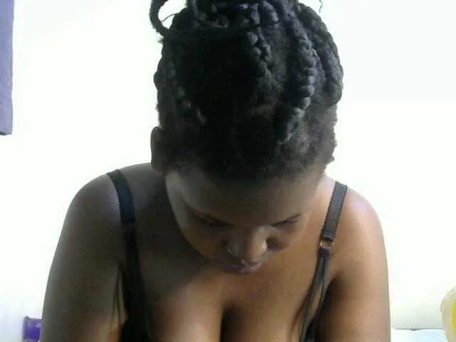 Live sex webcam photo for Sexy-Empress #278215693