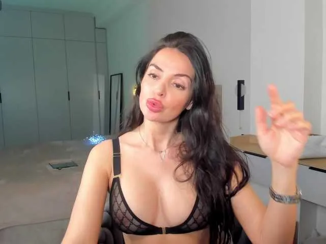 Live sex webcam photo for Sexy-Ev3lin #292116779