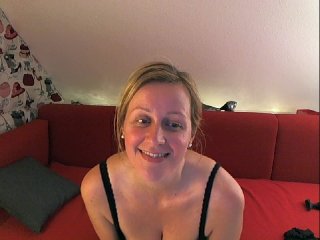 Live sex webcam photo for Sexy-Leni #154507267