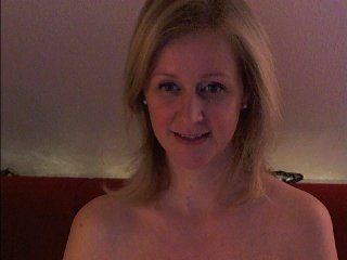 Live sex webcam photo for Sexy-Leni #155912353