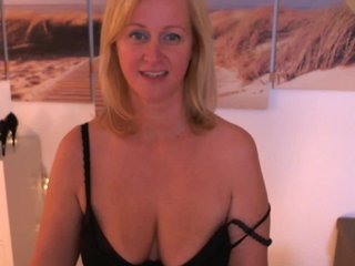 Live sex webcam photo for Sexy-Leni #179006126