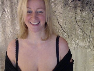 Live sex webcam photo for Sexy-Leni #212313378