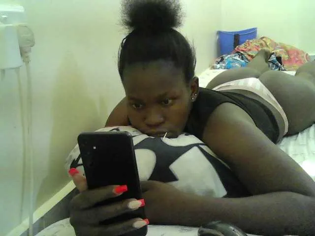 Live sex webcam photo for Sexy-Nikita #291266692