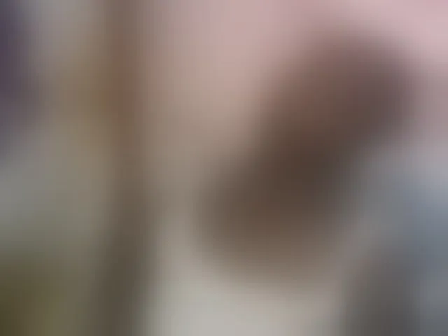 Live sex webcam photo for Sexy-Sarah #292527776