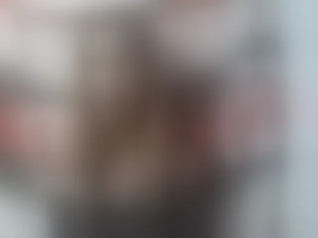 Live sex webcam photo for Sexy-Sarah #292993663