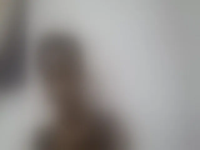 Live sex webcam photo for Sexy-Sarah #293076158