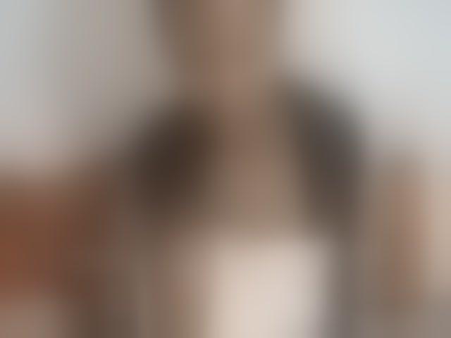 Live sex webcam photo for Sexy-Sarah #293850885