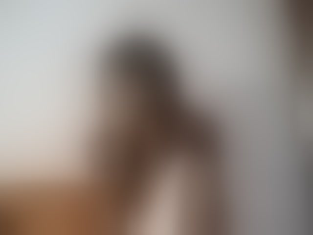 Live sex webcam photo for Sexy-Sarah #293919754