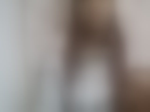 Live sex webcam photo for Sexy-Sarah #294087142