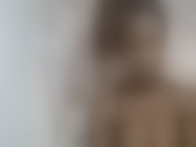 Live sex webcam photo for Sexy-Sarah #294196311