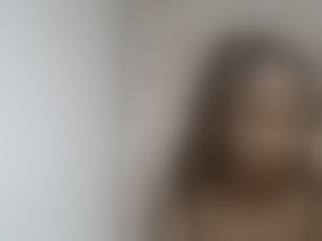 Live sex webcam photo for Sexy-Sarah #294205397