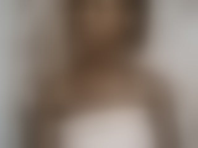 Live sex webcam photo for Sexy-Sarah #294228393