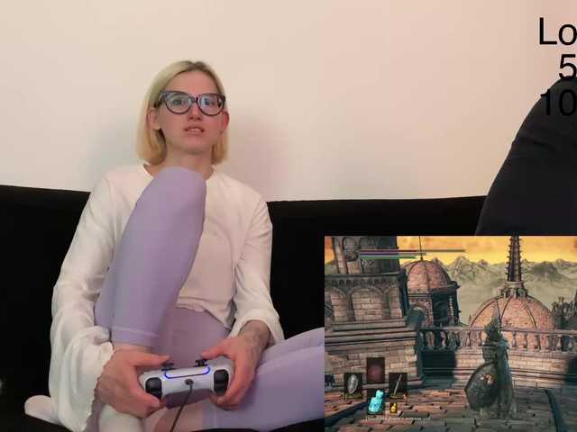 Live sex webcam photo for Sexy-Sweets #292091151