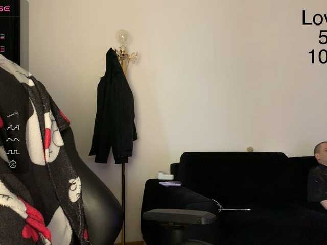 Live sex webcam photo for Sexy-Sweets #292115013