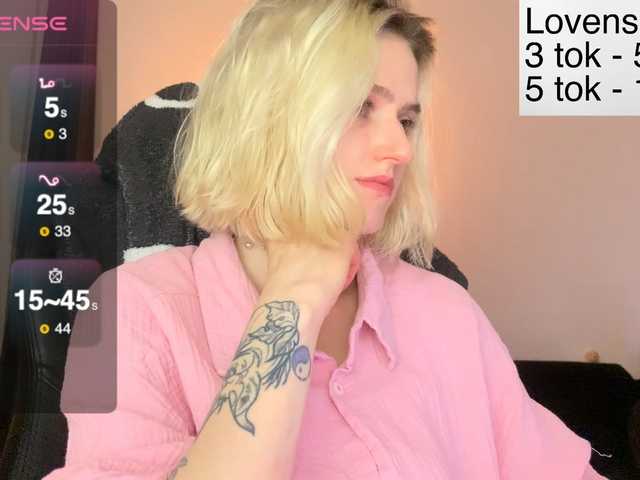 Live sex webcam photo for Sexy-Sweets #292324201