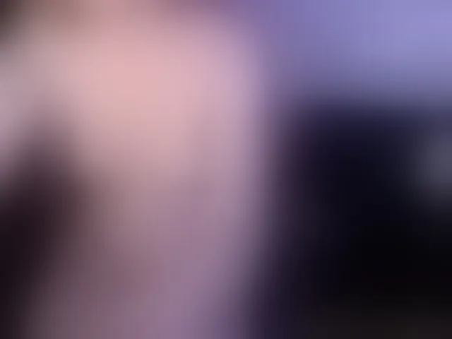 Live sex webcam photo for Sexy-Sweets #293844323