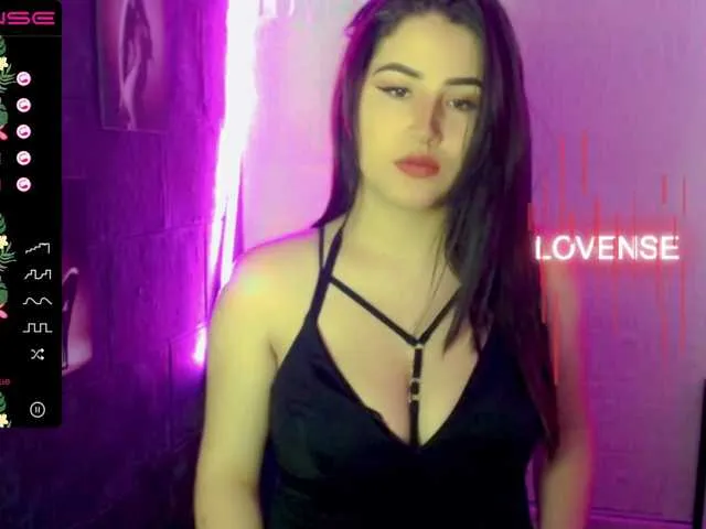 Live sex webcam photo for Sexy-fantasy #273517722