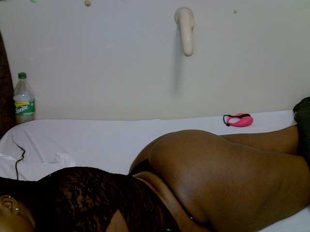 Live sex webcam photo for Sexy-tinsleey #291655022