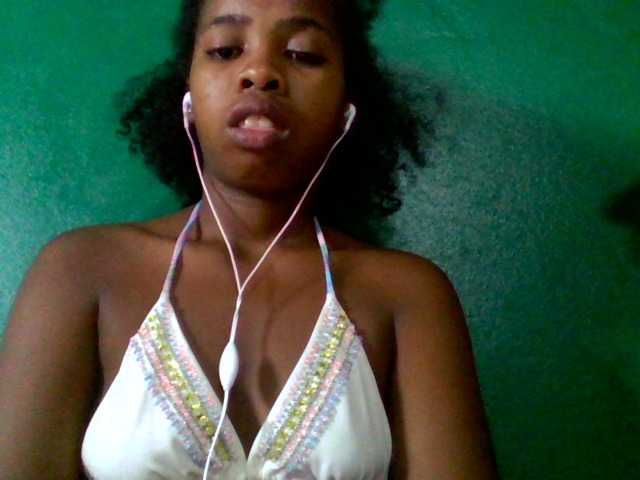 Live sex webcam photo for Sexy0015 #277781699