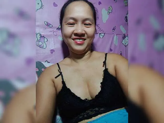 Live sex webcam photo for SexyANNpinay #273940602
