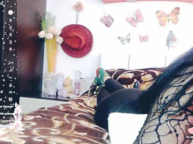 Live sex webcam photo for SexyAlina123 #290560354