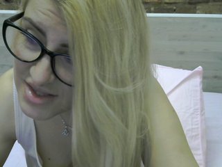 Live sex webcam photo for SexyAmanda4y #216540843