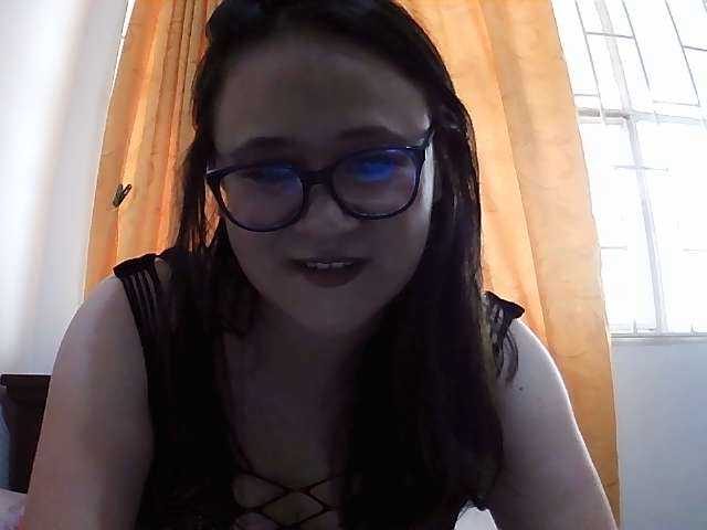 Live sex webcam photo for SexyAngelina #274344848