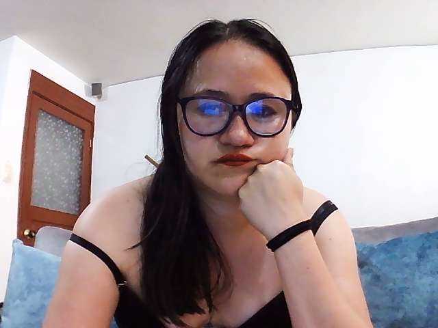 Live sex webcam photo for SexyAngelina #274356637