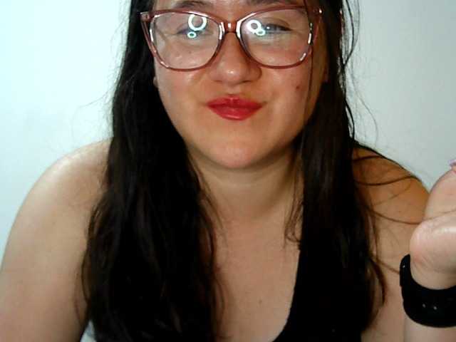 Live sex webcam photo for SexyAngelina #276090788