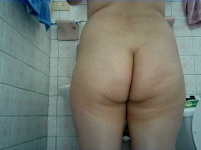 Live sex webcam photo for SexyAngelina #276584644