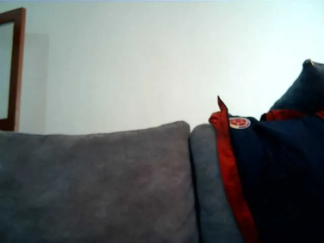 Live sex webcam photo for SexyAngelina #277737711