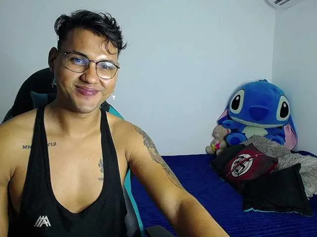 Live sex webcam photo for SexyAppetite #276799150