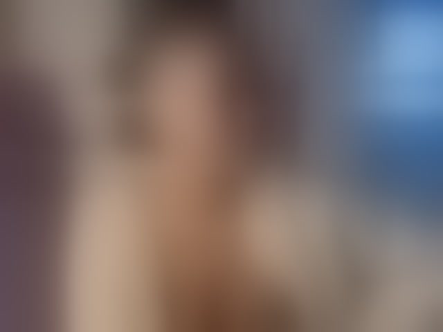 Live sex webcam photo for SexyBaddie #293590026