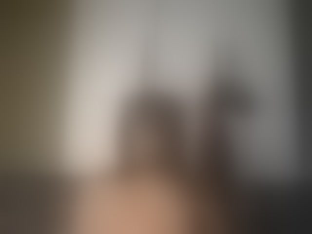 Live sex webcam photo for SexyBaddie #294121859