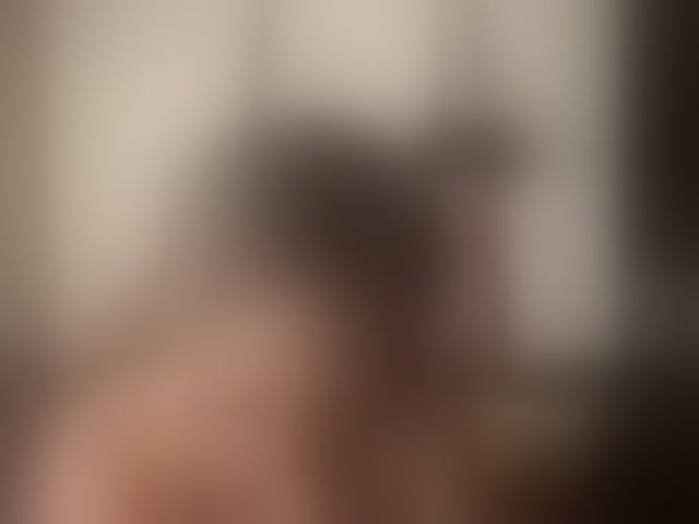 Live sex webcam photo for SexyBaddie #294279245