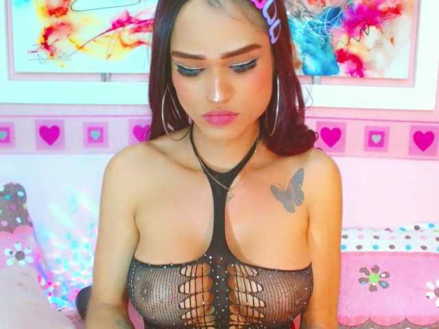 Live sex webcam photo for SexyBlakexxx #276581045