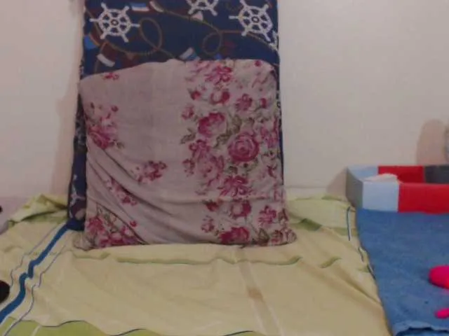 Live sex webcam photo for SexyBruna #276066429