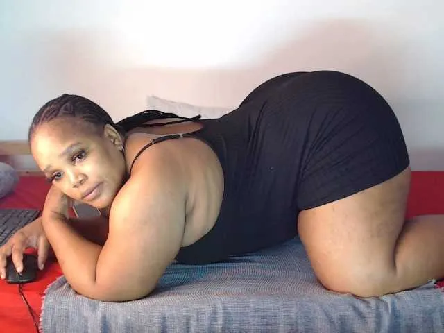 Live sex webcam photo for SexyChill1992 #290396820