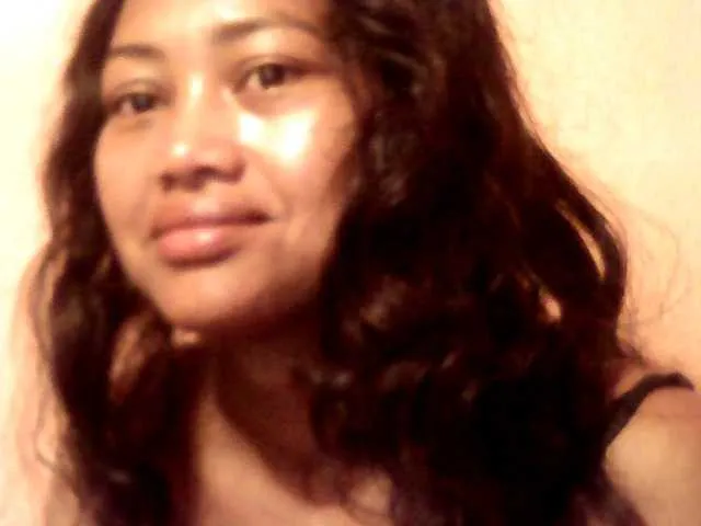 Live sex webcam photo for SexyEbony4U #272216335