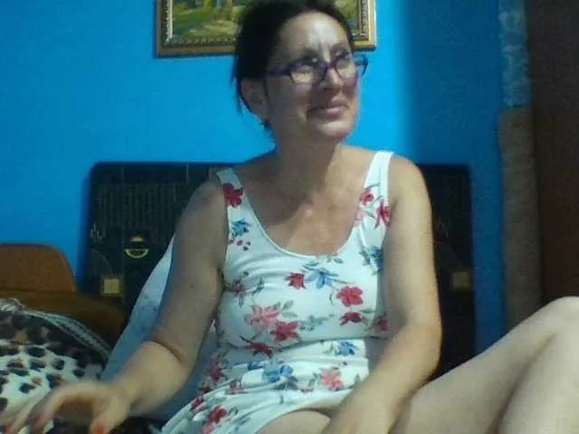 Live sex webcam photo for SexyEstelle #276198201