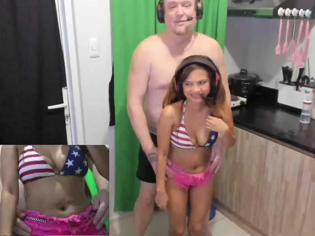 Live sex webcam photo for SexyGamingCpl #272509065