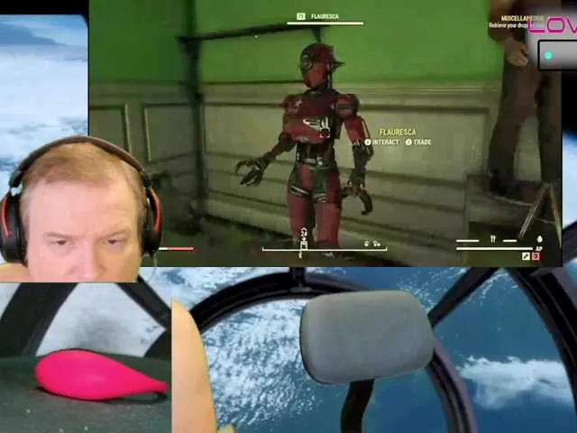Live sex webcam photo for SexyGamingCpl #273687200