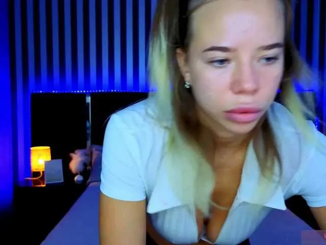 Live sex webcam photo for SexyIraa #291782676