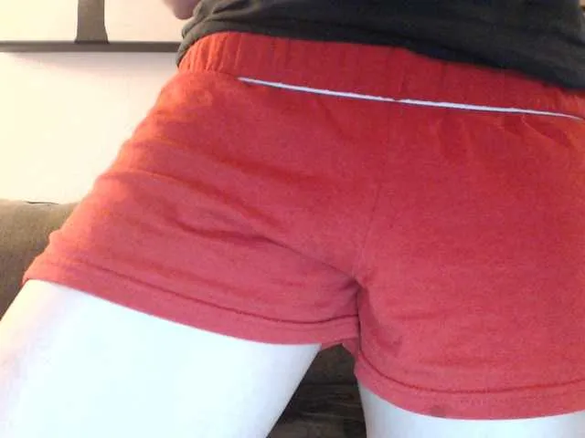Live sex webcam photo for SexyJade #272955382