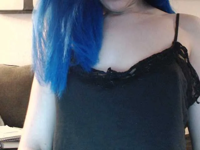 Live sex webcam photo for SexyJade #273133596