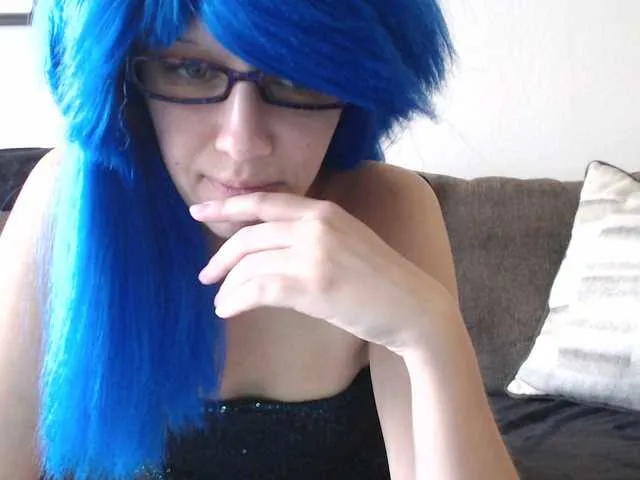 Live sex webcam photo for SexyJade #275943627