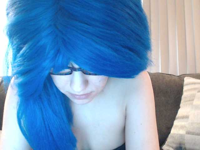 Live sex webcam photo for SexyJade #277226183