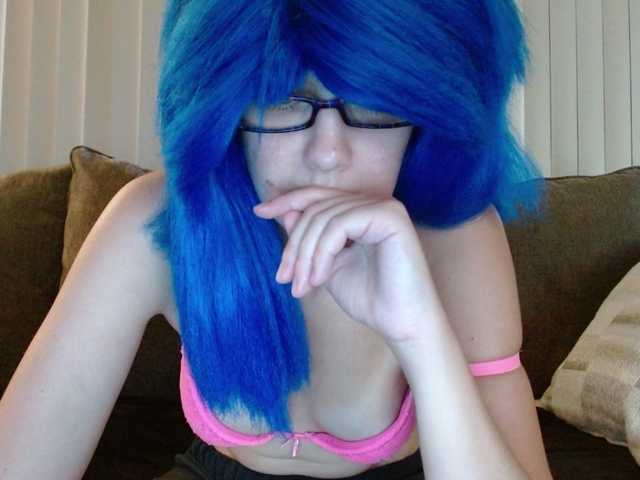 Live sex webcam photo for SexyJade #289356072
