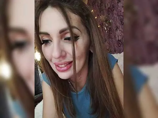 Live sex webcam photo for SexyKitty75-1 #291743710