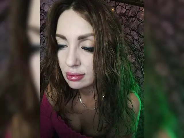 Live sex webcam photo for SexyKitty75-1 #291798148